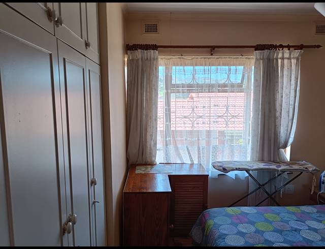 4 BEDROOM FREEHOLD FOR SALE IN KENVILLE
